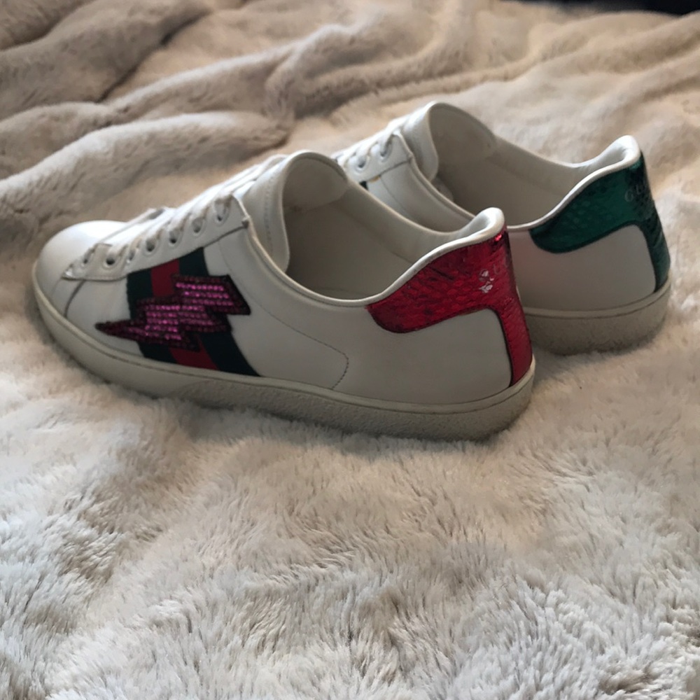 GUCCI Ace Lightning Bolt Embroidered Sneakers - Picture 4 of 7